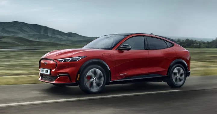 Mustang Mach-E, dopo 500.000 km la capacità batteria è al 92%