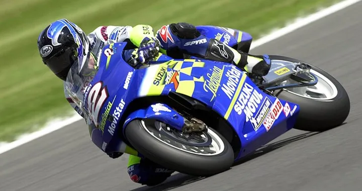 Lucchinelli e Roberts Jr tra le MotoGP Legends