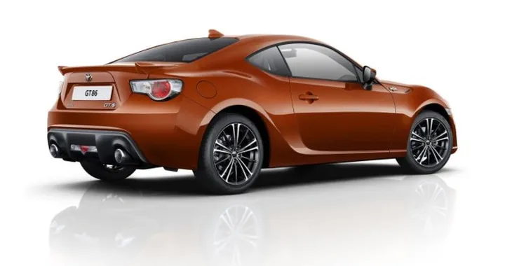 Toyota GT 86: arrivano le migliorie del Model Year 2015