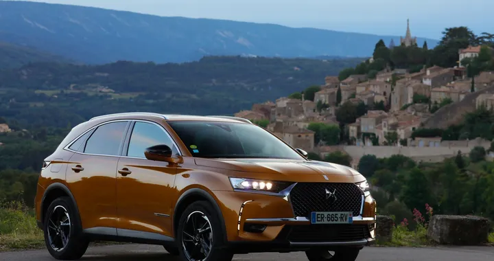 DS 7 Crossback: la nuova motorizzazione PureTech a benzina da 130 CV