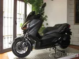 Yamaha X-MAX 400 Momodesign 2014 presentato a Milano [foto e video]