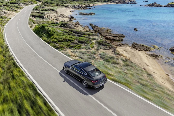 Mercedes-Benz ha venduto 594.600 auto e van nel terzo trimestre 2024