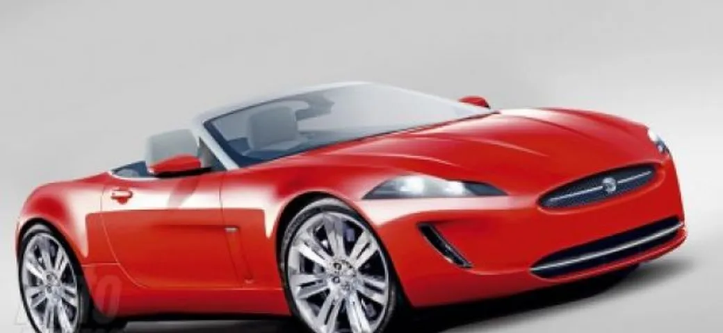 Jaguar XE: per la piccola roadster in arrivo anche un motore ibrido