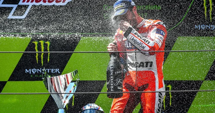 MotoGP Catalunya 2017: Dovizioso trionfa su Marquez e Pedrosa, Rossi 8° [FOTO]
