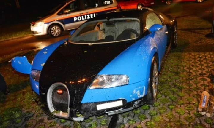 Bugatti Veyron: incidente in Austria e vettura distrutta