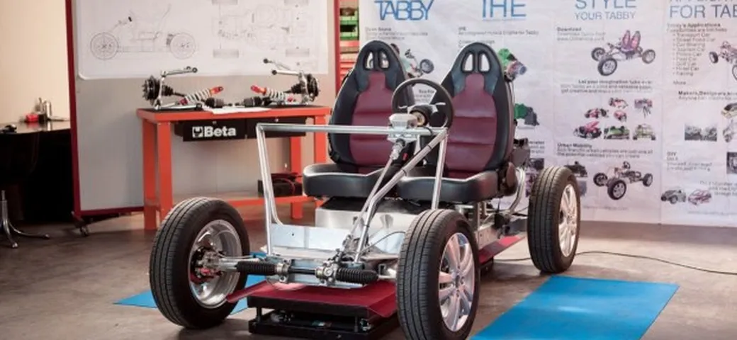 Bastano 42 minuti per assemblare un'automobile. E' il record della Tabby