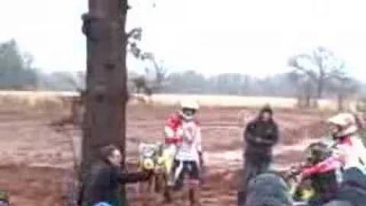 Backflip di Travis Pastrana con passeggero