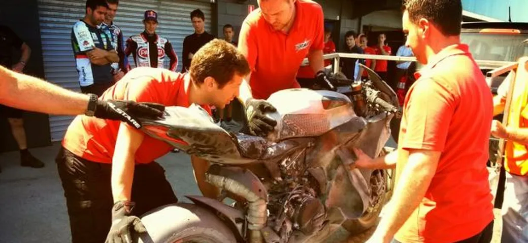 WSBK: piloti in ospedale per il Team SBK Ducati Alstare