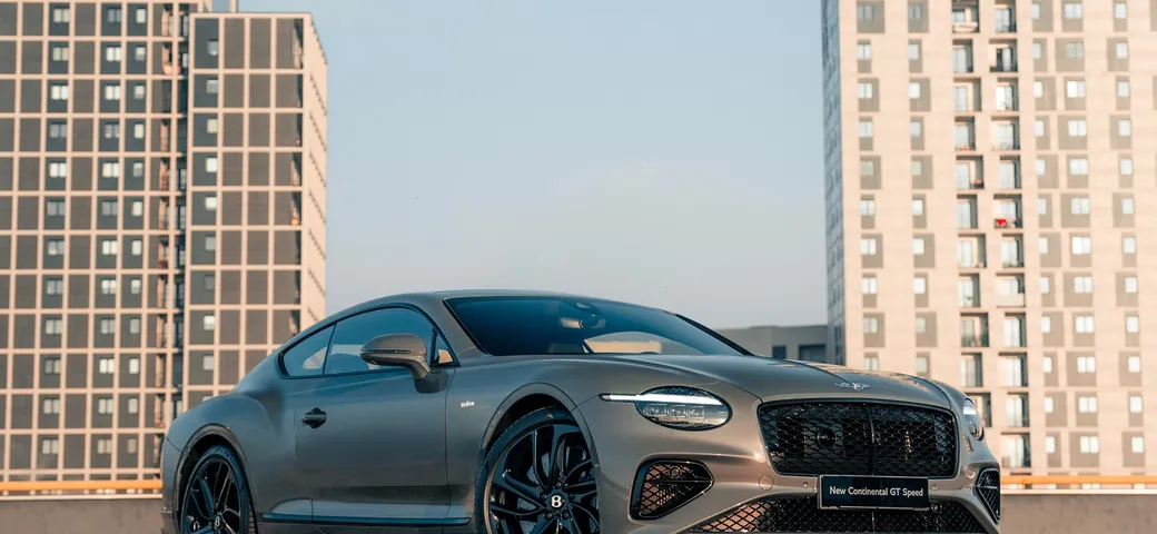 Nuove Bentley Continental GT e GTC Speed in anteprima italiana a Milano Autoclassica