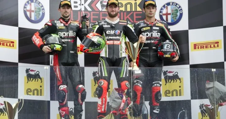 SBK Magny Cours 2013: Doppietta di Sykes, la bandiera rossa salva le Aprilia [FOTO]