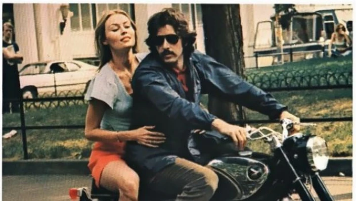 MotoCult: la Honda CB77 Superhawk di Serpico