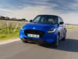 Suzuki Swift Hybrid, porte aperte e vantaggi per neopatentati