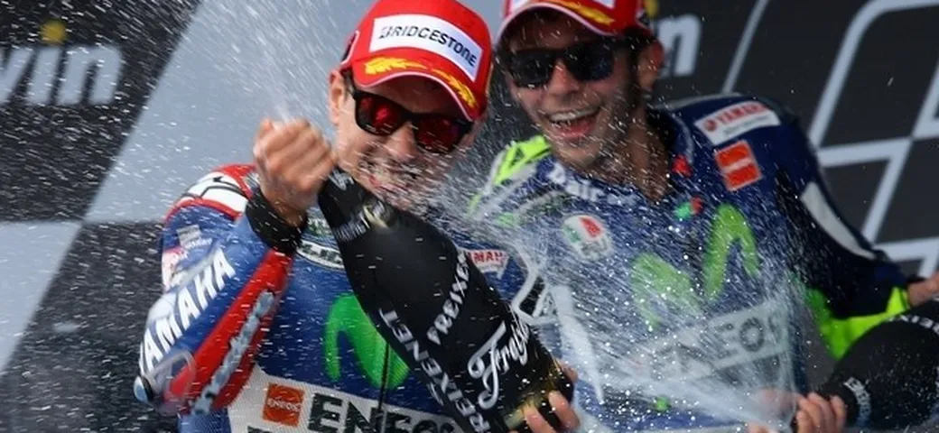 Lorenzo trionfa a Jerez: 