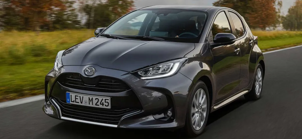 Mazda 2 Hybrid 2022: prova, prezzo, dotazione