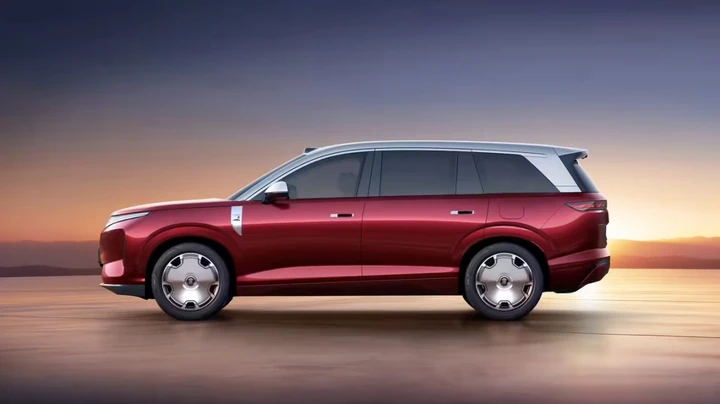 BYD vittima del proprio successo, la domanda supera la capacità produttiva