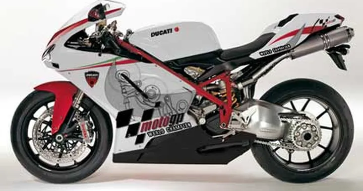 Foto del giorno: 1098 MotoGP edition