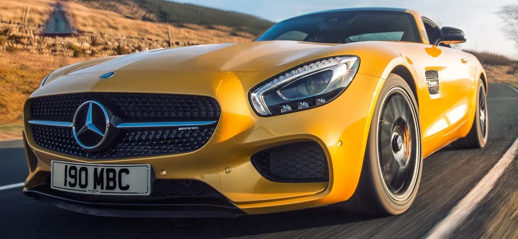La Mercedes-AMG GT sullo Stelvio [Video]