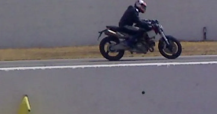 Prototipo Ducati Monster in pista a Binetto