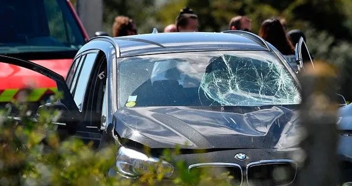 Sassi dal cavalcavia: arrestati due minorenni nel Messinese