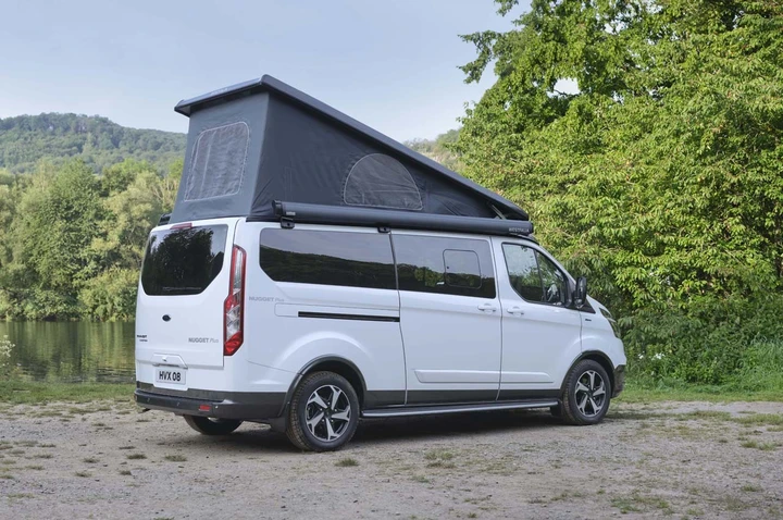 Ford Transit Custom Nugget Active: il campervan diventa premium