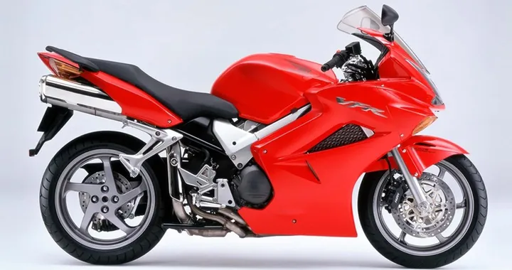 Honda sta resuscitando il motore V4: avremo una nuova Superbike?