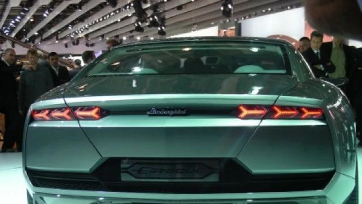 Lamborghini Estoque: produzione in Cina ?