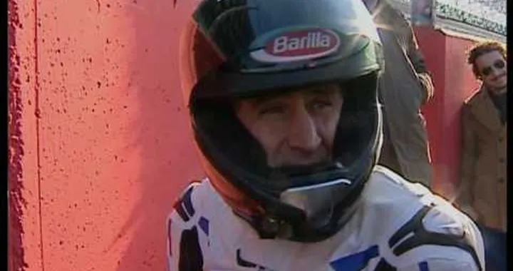 Zanardi in sella alla BMW HP2 Sport a Monza