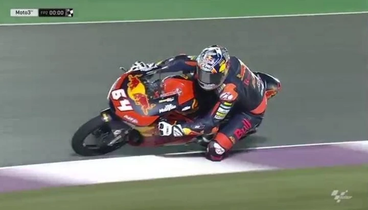 Moto3 Qatar FP2: Bulega e Migno dietro Bendsneyder