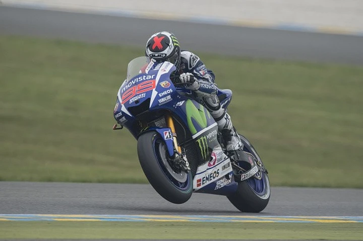 MotoGP Le Mans 2015 | Vince Lorenzo, Rossi 2°, Dovizioso 3°