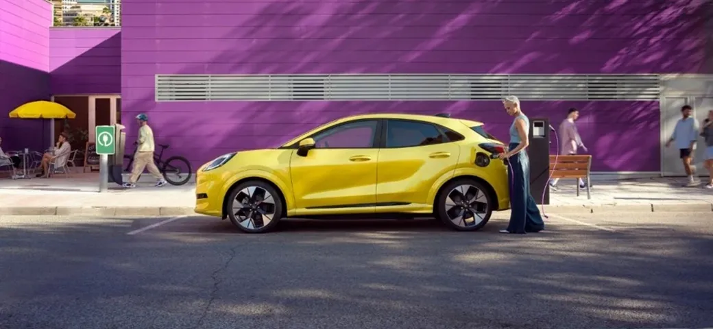 Ford Puma Gen-E: caratteristiche, prezzo e autonomia del nuovo B-SUV elettrico