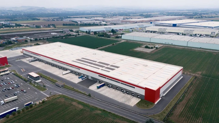 Magazzino ricambi di MG: tempi di consegna dimezzati in Italia