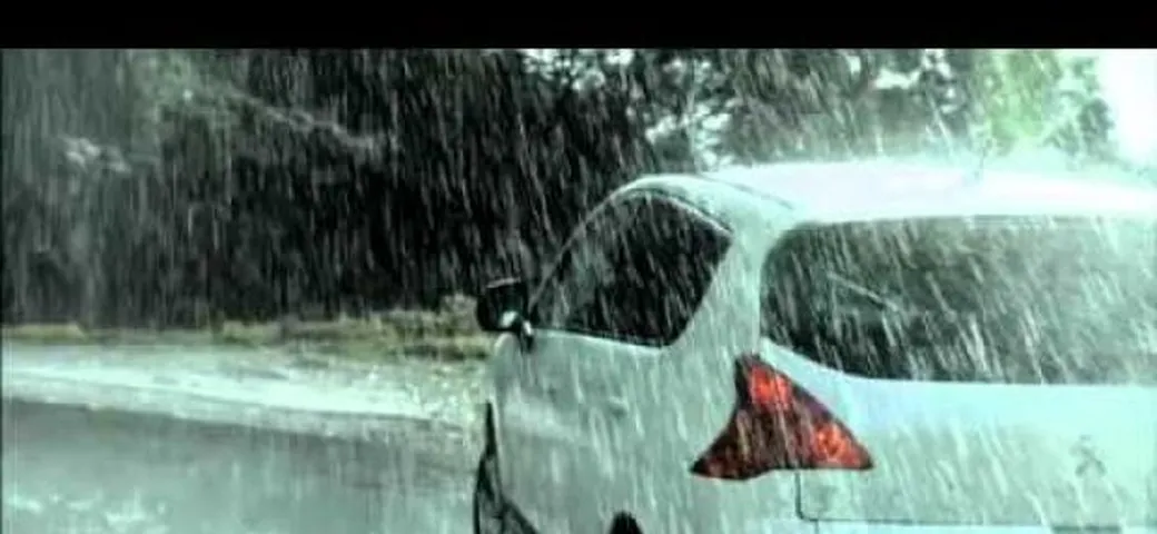 Peugeot 3008 HYbrid4: lo spot pubblicitario
