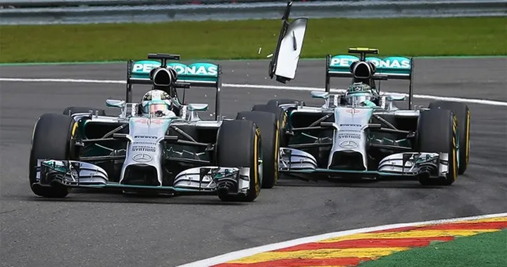 GP Belgio F1 2014: l'incidente tra Hamilton e Rosberg in Video