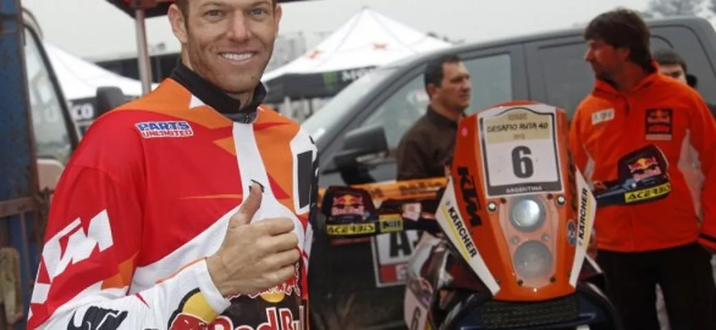 Kurt Caselli: smentite le voci sulle trappole del pubblico. Il pilota americano si è probabilmente scontrato con un animale.