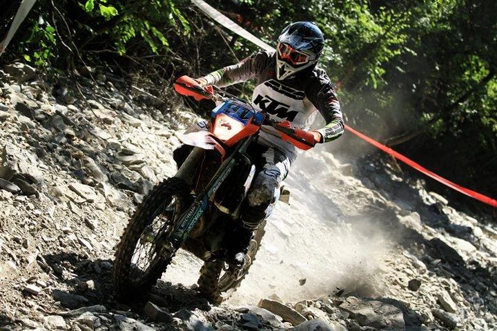 Enduro: Tommaso Montanari conquista il titolo europeo