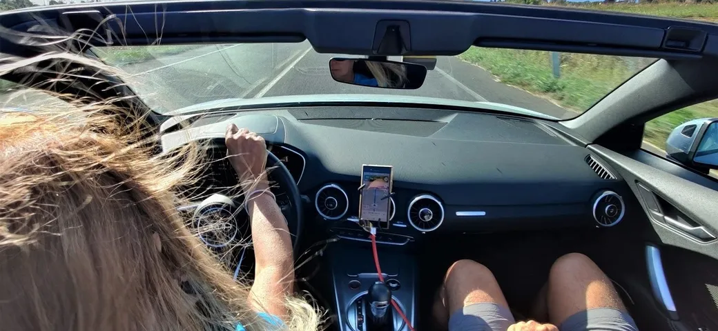 Guidare in estate con il caldo: consigli per viaggi sicuri in auto