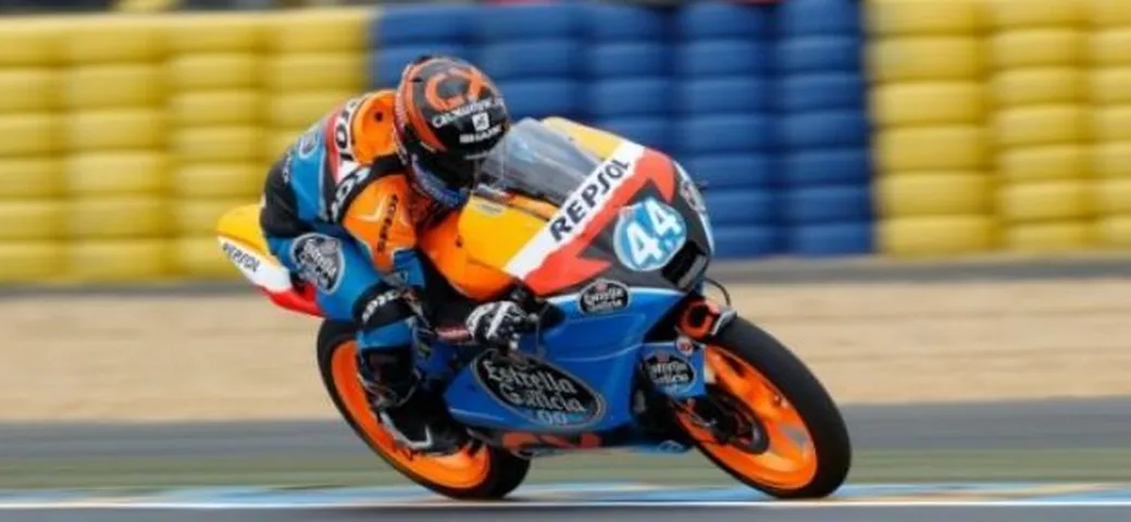 Moto3, Le Mans: Oliveira domina le fp3, ma Fenati si avvicina.