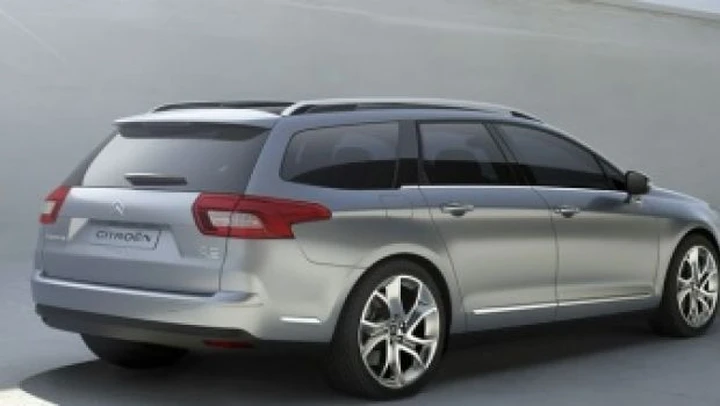 Citroën C5: entro fine anno arrivano i 1.6 VTi e THP