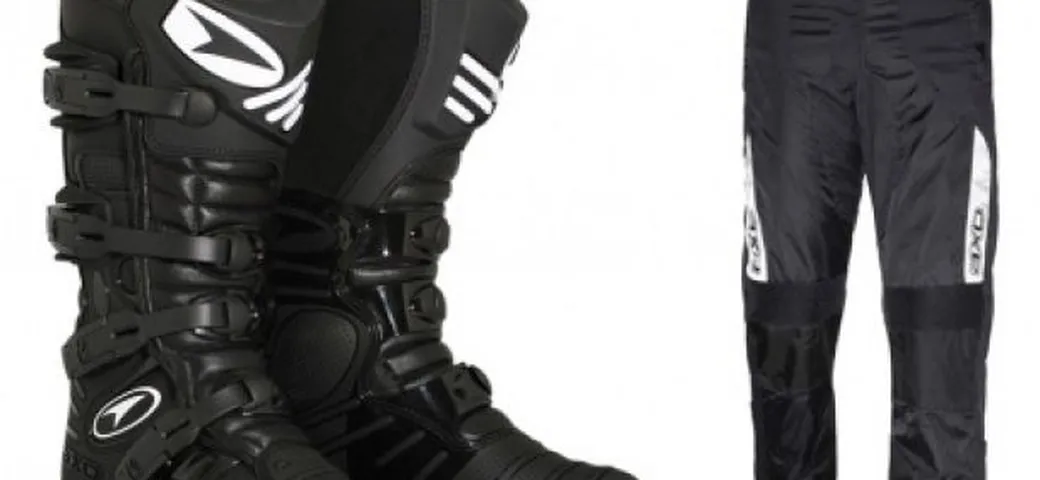 AXO per gli enduristi, pantalone e stivale Dart