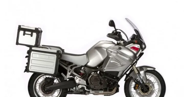 Yamaha all'Eicma 2010: EC-03, Worldcrosser, nuovi allestimenti e colorazioni 2011