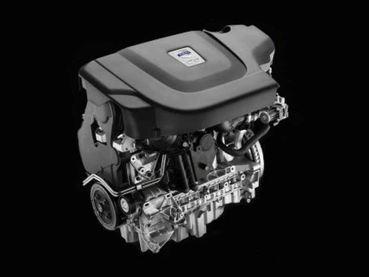 Volvo S80: un restyling a Ginevra per accogliere il nuovo D5 biturbo