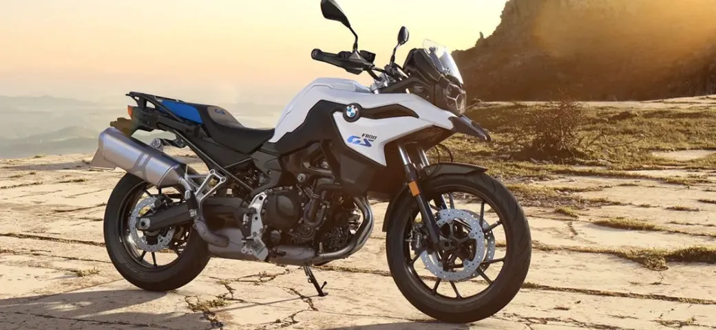 Torna la BMW F 800 GS: più tecnologia, più comfort, più avventura