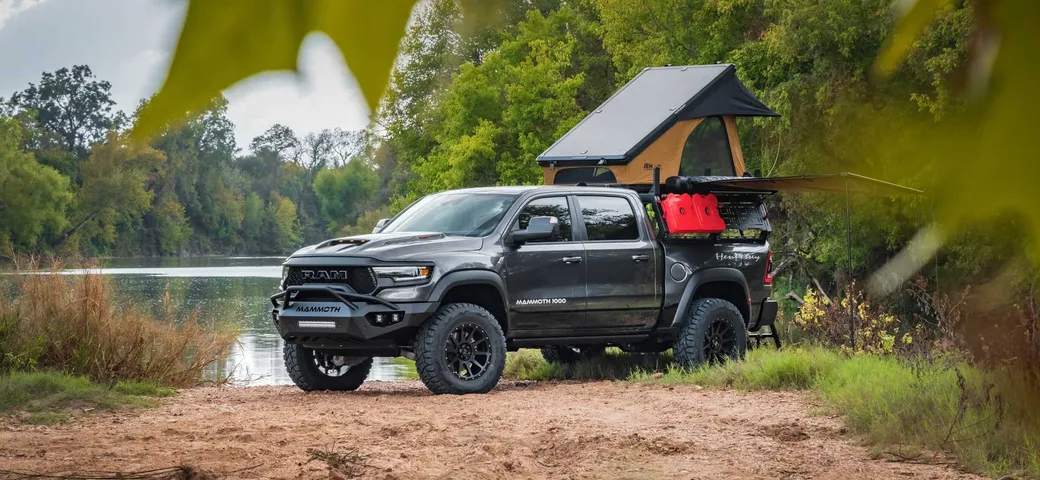 Hennessey Mammoth 1000 TRX: un camper da 1.000 CV!