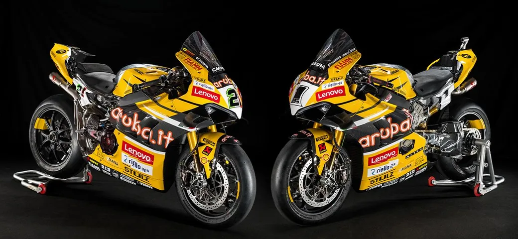 Ducati Panigale V4 R con la speciale livrea Giallo Ducati a Misano [FOTO]