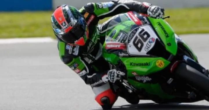 Donington, Superpole: dominano le "quattro cilindri"