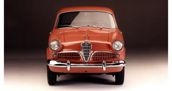 Alfa Romeo Giulietta, la "fidanzata d'Italia" compie 70 anni