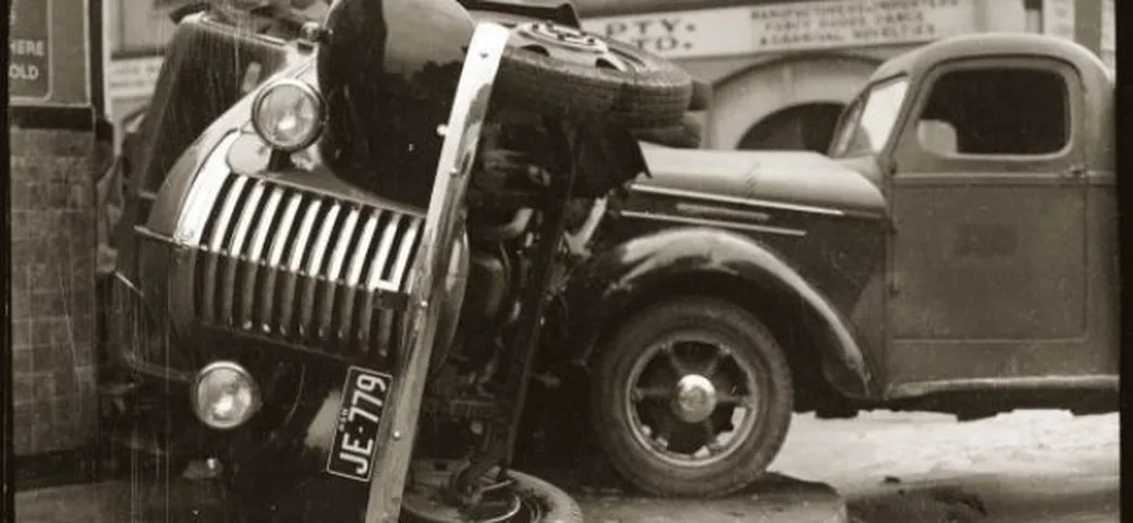 Incidenti auto antiche