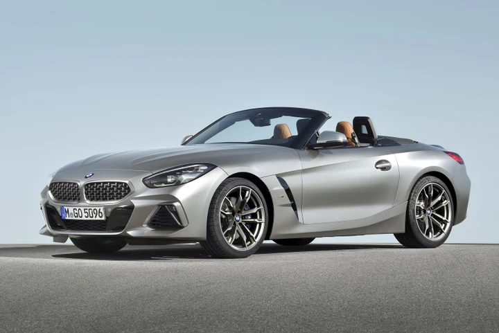 Nuova BMW Z4: altre versioni al Salone di Parigi 2018