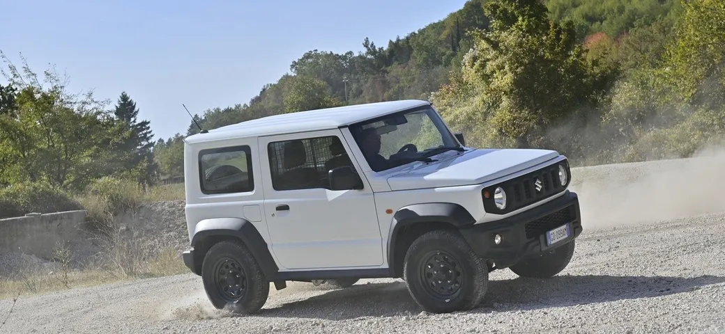 Suzuki Jimny Pro: la prova su strada