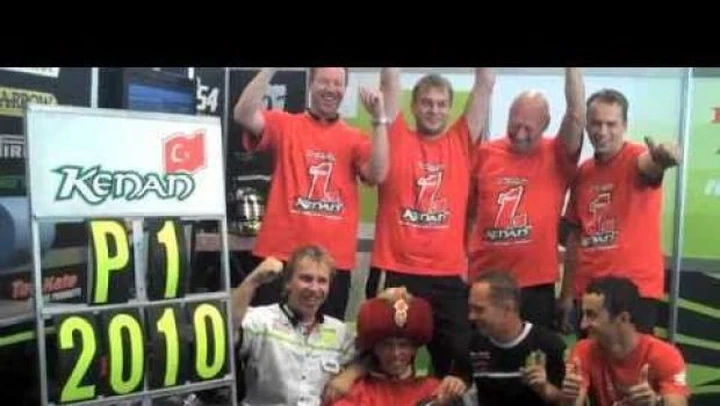 Dietro le quinte del Team Ten Kate Campione del Mondo Supersport